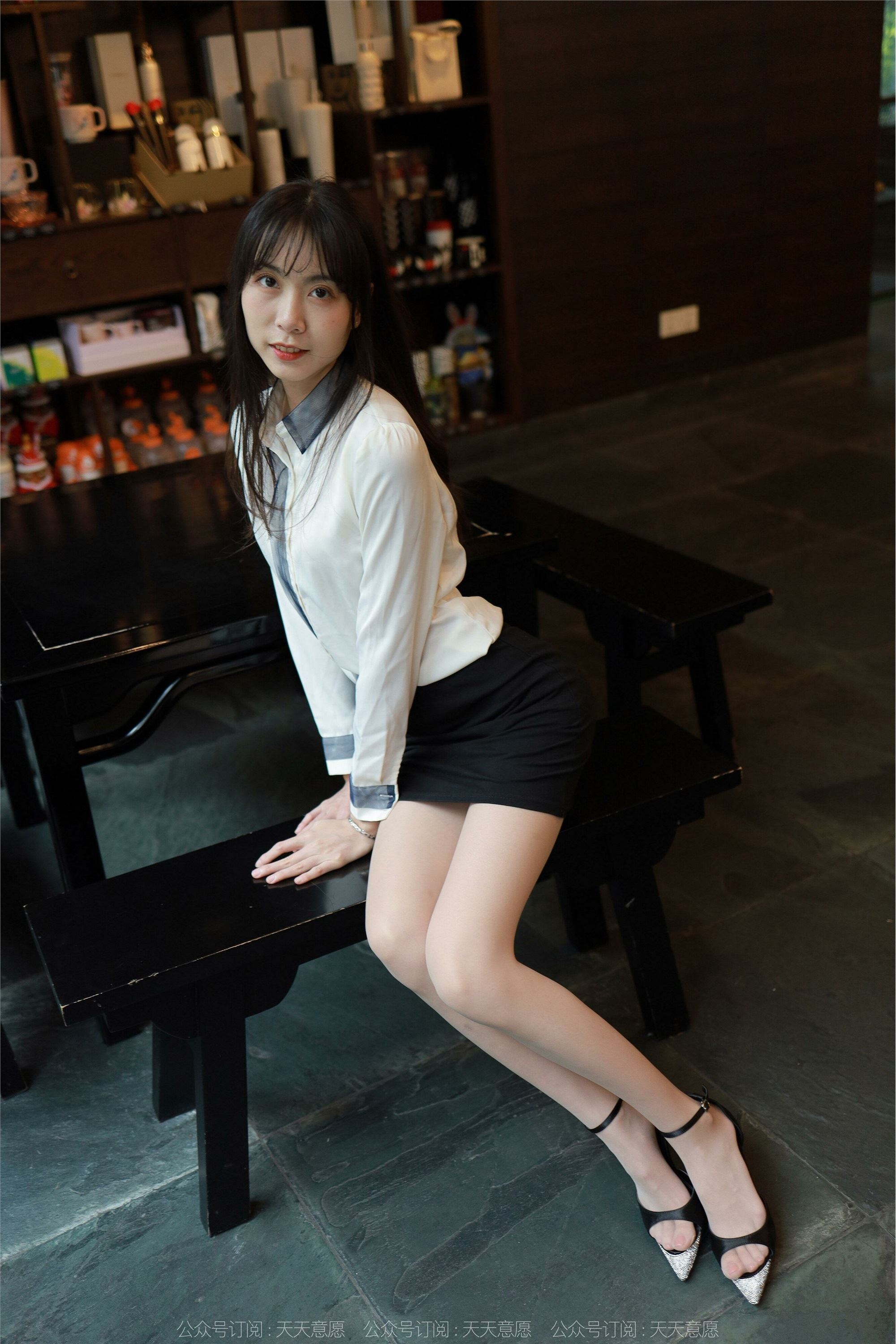 IESS异思趣向 2022.07.19 丝享家 1152：团团《长腿OL》